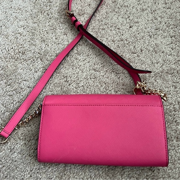 michael kors jet set charm envelope phone crossbody Hibiscus pink new with tag - Picture 4 of 7